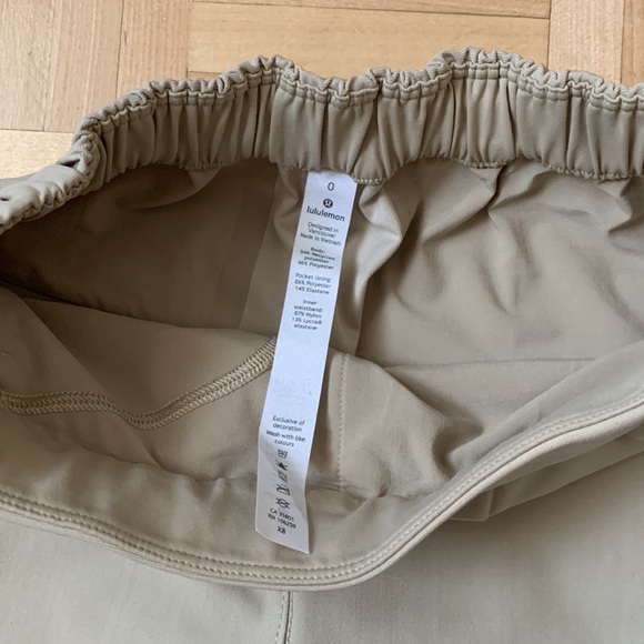 TROUSERS LULULEMON size 0 BRAND NEW - Picture 3 of 4